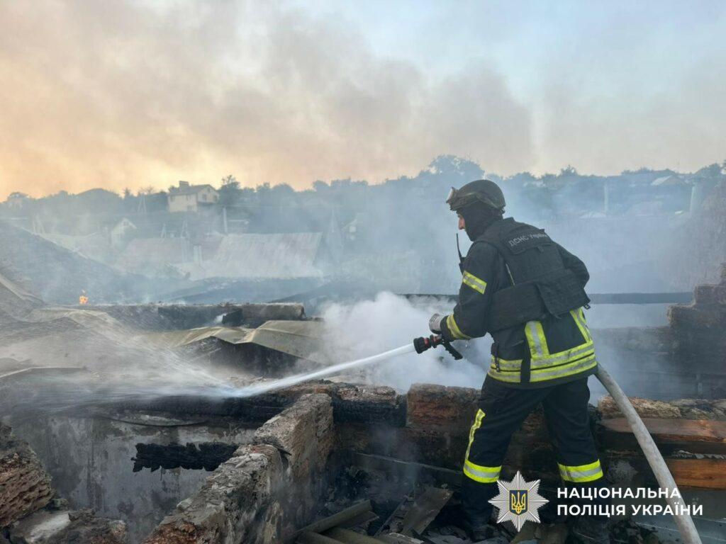 РФ массированно обстреляла Херсонсую область: один человек погиб, восемь получили ранения