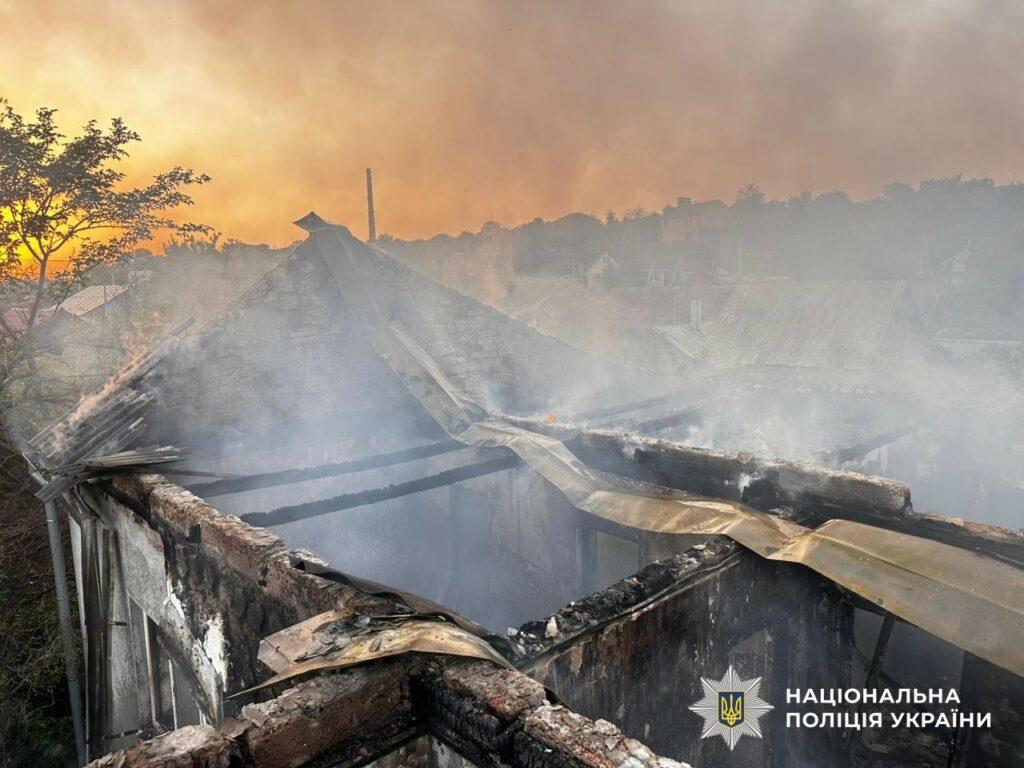 РФ масовано обстріляла Херсонщину: одна людина загинула, вісім отримали поранення
