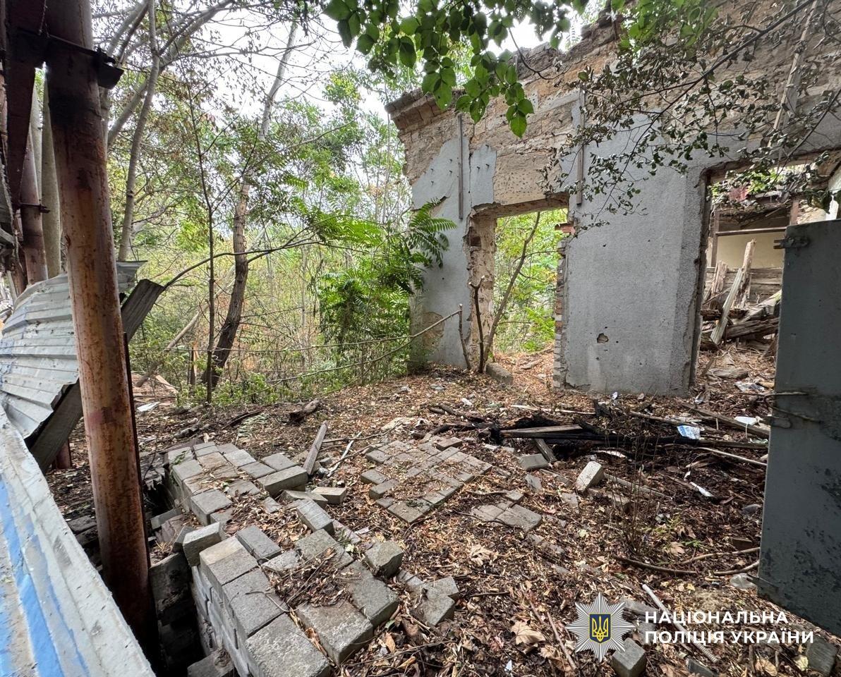 На Херсонщині внаслідок російських атак поранені вісім людей, серед них – троє рятувальників