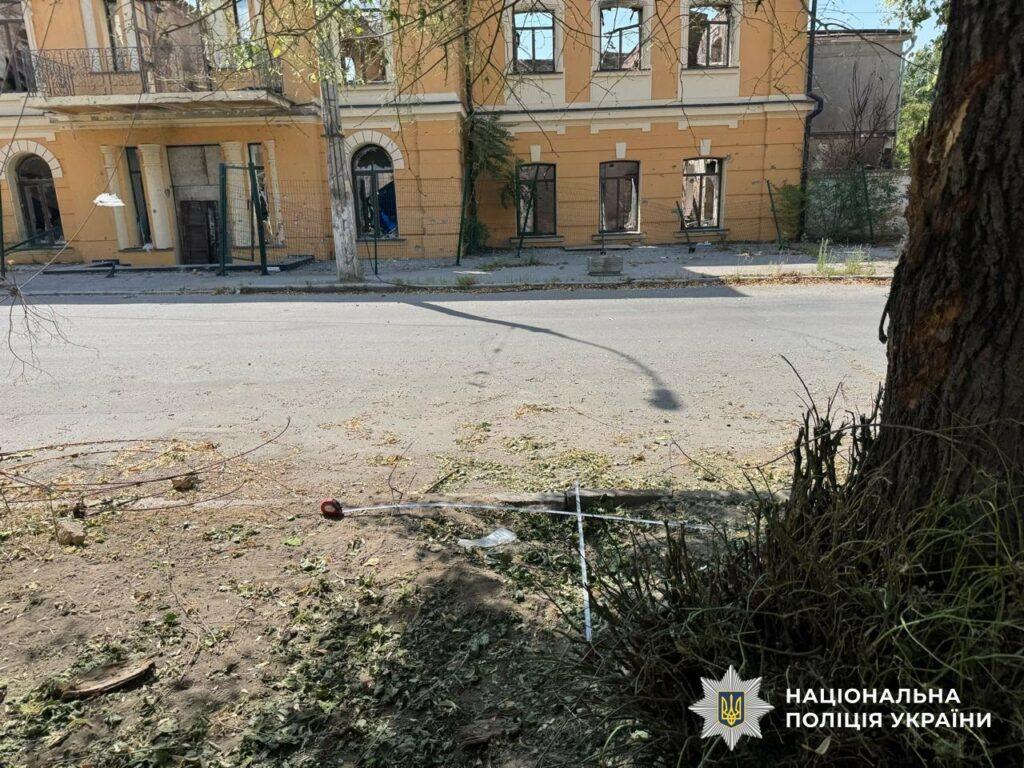 Вдарили по Херсонщині: поранено шість людей, пошкоджено 19 об’єктів
