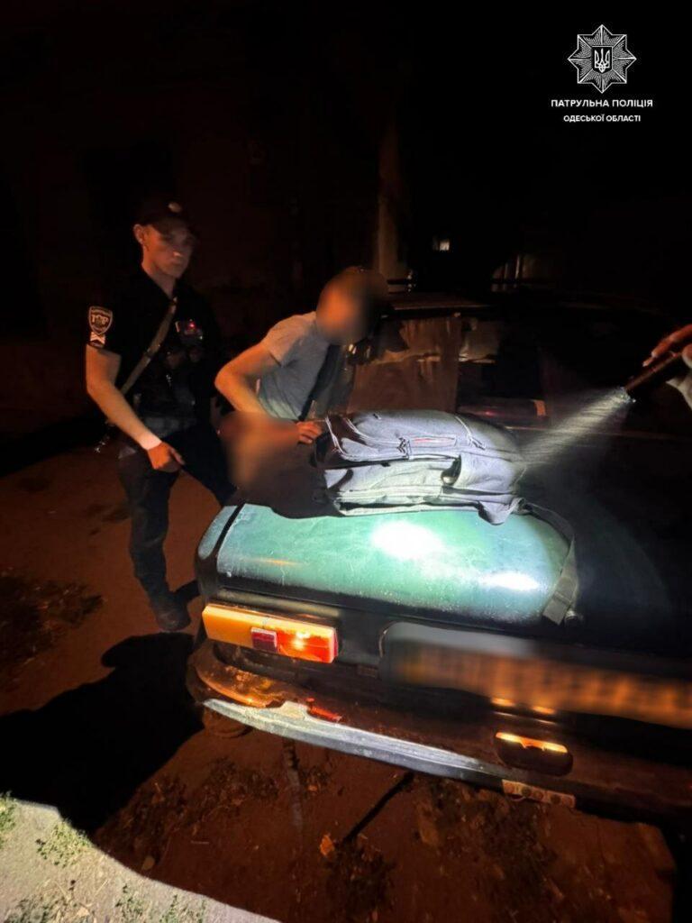 Угнав легковик під час тест-драйву: в Одесі затримали підозрюваного 