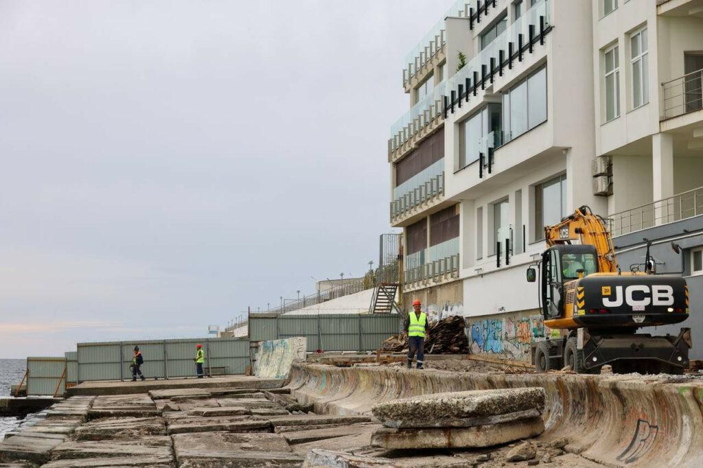 В Одесі триває завершальний етап реконструкції колектора в Аркадії