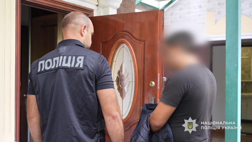 Обещали автомобили для ВСУ: в Одесской области разоблачили организованную группу мошенников