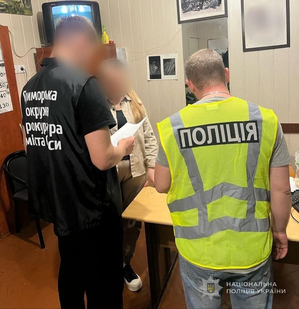 Замовила вбивство брата: мешканці Одещини загрожує довічне позбавлення волі