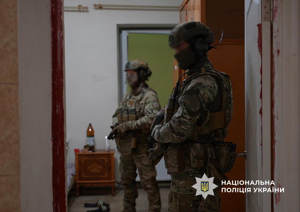 Багатомільйонний «бізнес» на продажі психотропів: в Одесі викрили наркокартель