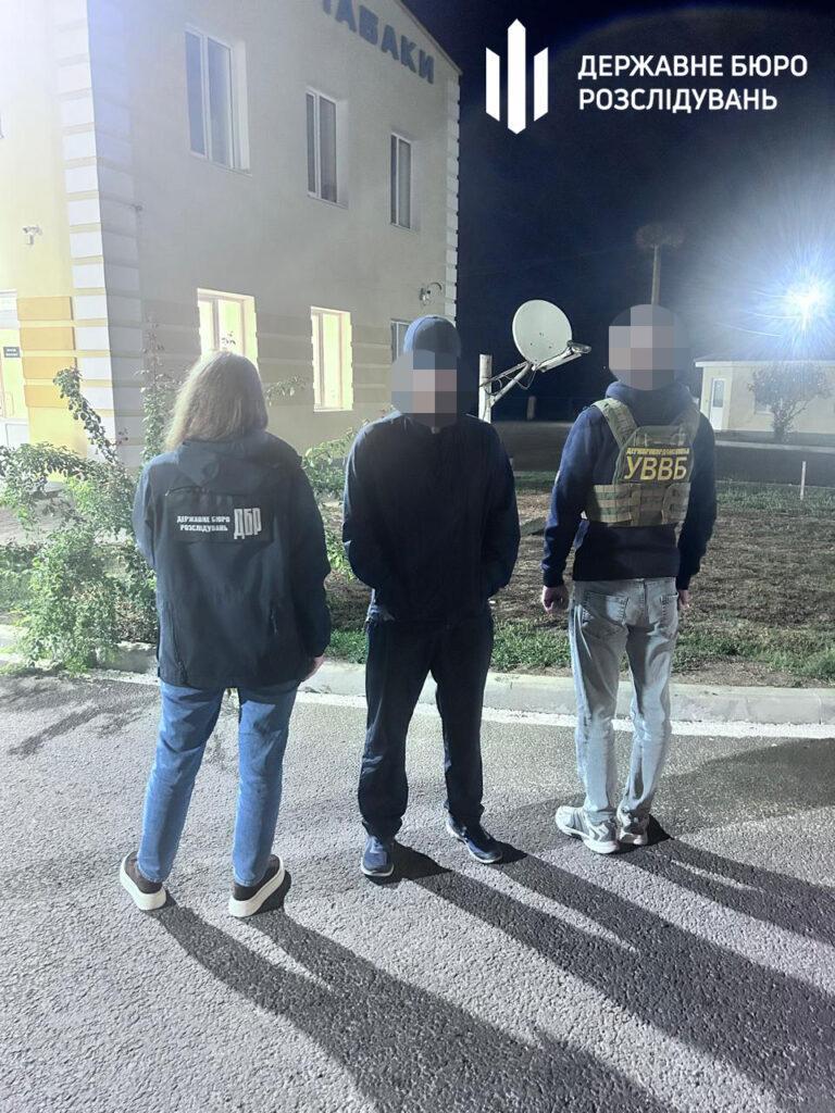 Жителька Одещини організовувала фіктивні шлюби для військовослужбовців, щоб ті виїжджали за кордон