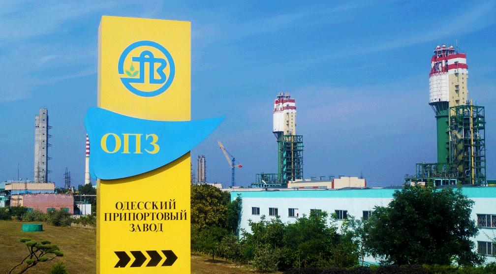 Одесский припортовый завод выплатит спасателям долг в 10 миллионов гривен