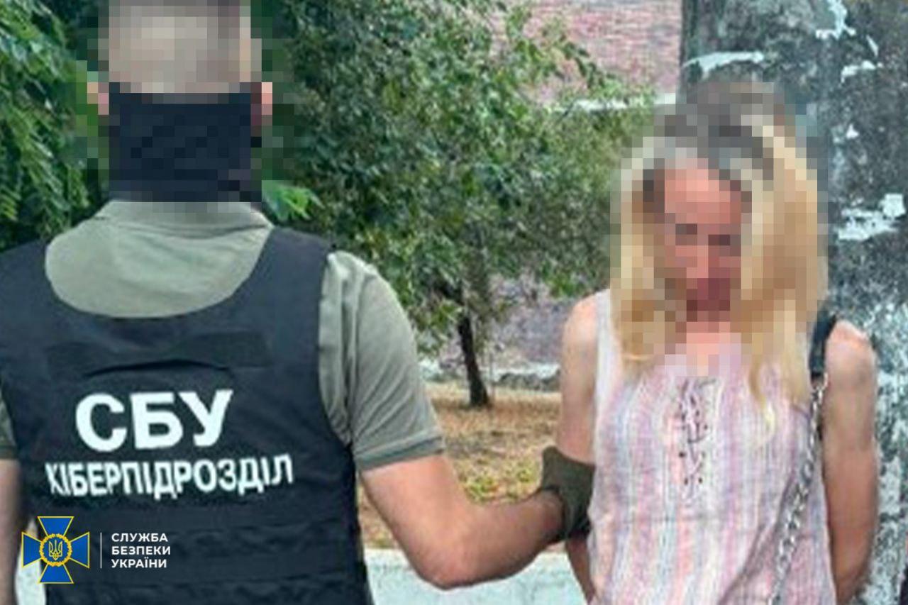 В Одессе задержали бывшую военную, которая готовила удары по городу В Одессе задержали бывшую военную, которая готовила удары по городу