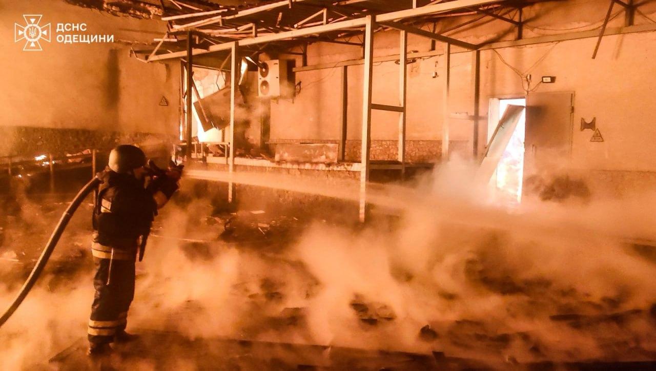 Более 12 часов продолжалась атака рф на Украину: под ударами была Одесская и еще четыре области