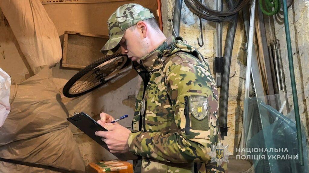 Створив нарколабораторію та збував наркотики по всій країні: одесита відправили на лаву підсудних