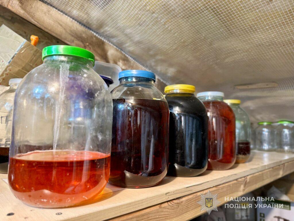 Створив нарколабораторію та збував наркотики по всій країні: одесита відправили на лаву підсудних