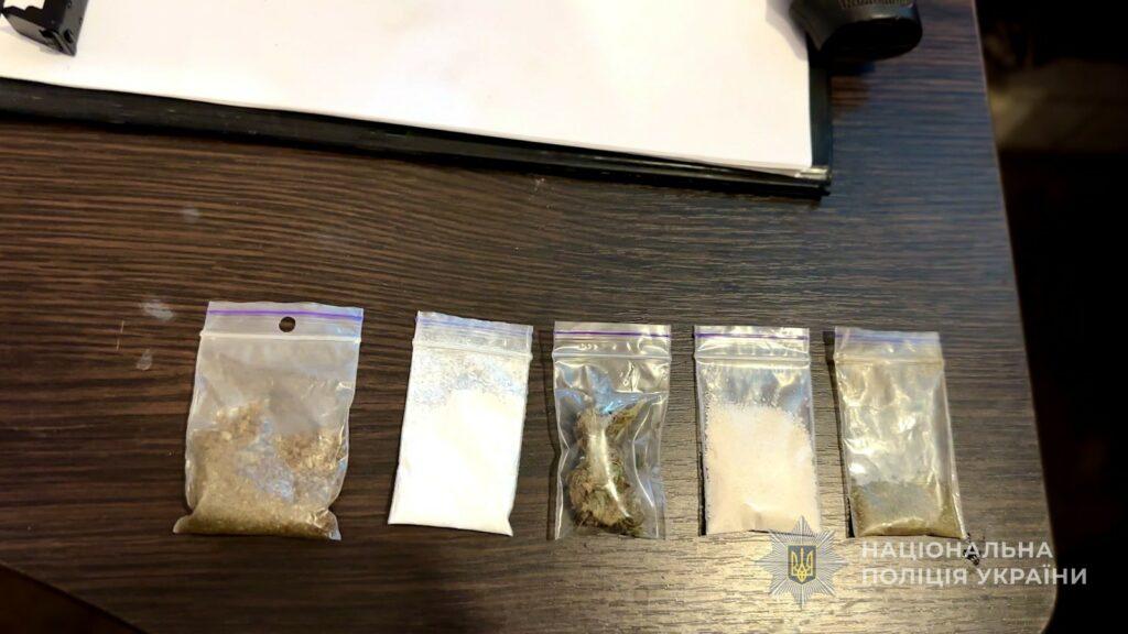 Створив нарколабораторію та збував наркотики по всій країні: одесита відправили на лаву підсудних