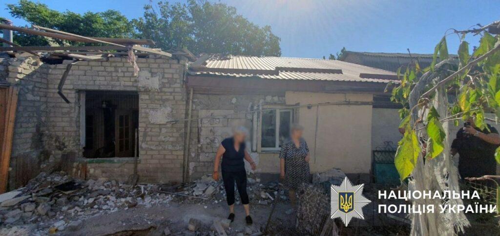 Поврежденные здания и травмированные люди: последствия российских атак по Херсонской области