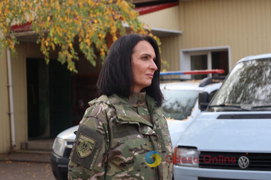 Поліцейські собаки, які лікують душі: у кінологічному центрі Одещини допомагають відновлювати спокій і віру в життя