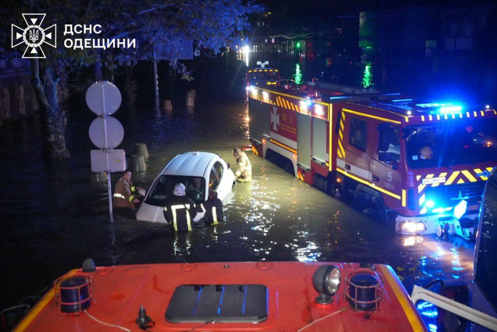 Унаслідок негоди в Одеському районі загинули дев’ять людей