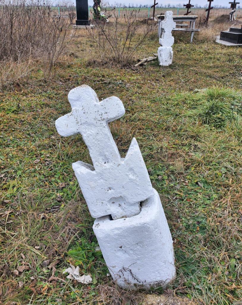 Козацькі цвинтарі півдня України: на мапі вказані вже понад 900 локацій Козацкие кладбища юга Украины: на карте указано уже более 900 локаций