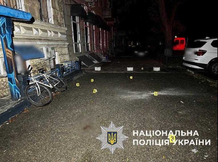 В центре Одессы раздался взрыв: мужчина бросил страйкбольную гранату в сторону людей