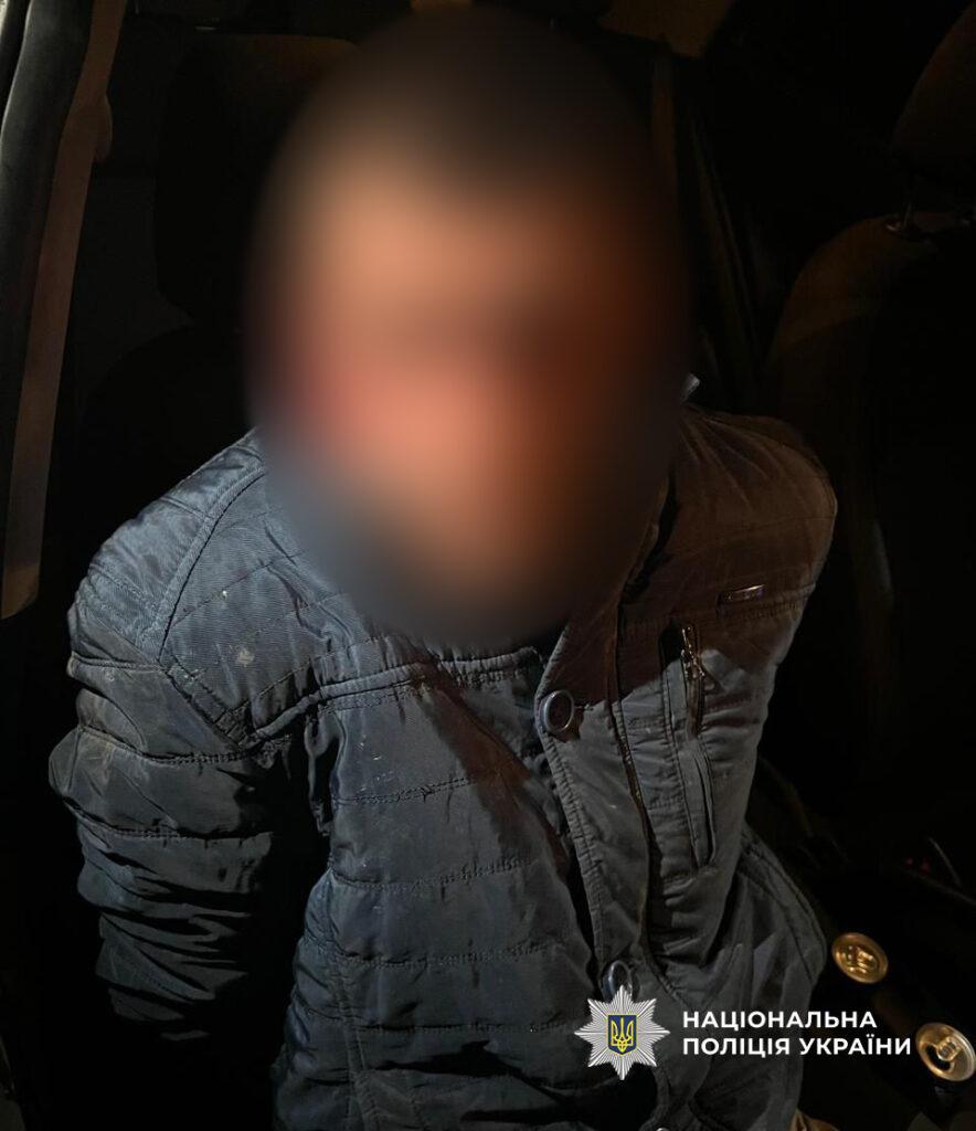 В Одесі затримали чоловіка, який викрав чужий позашляховик преміумкласу
