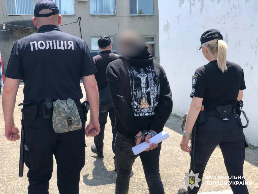 У Болградському районі судитимуть чоловіка за оборудки з вибухівкою та боєприпасами