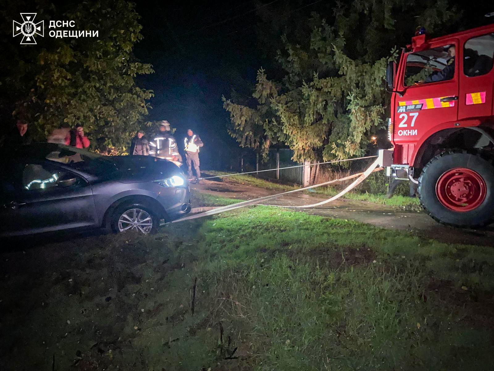Автомобиль вылетел в кювет в Одесской области