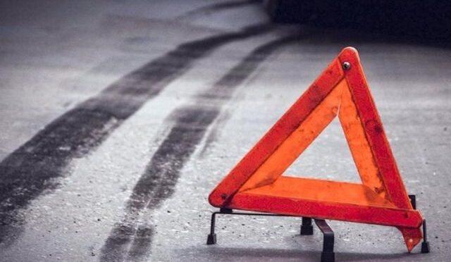 В Одеському районі вантажівка на смерть збила двох військовослужбовців