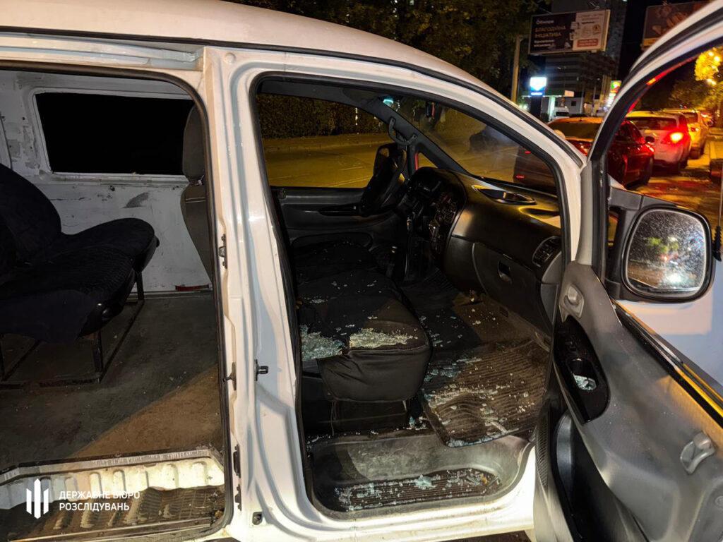 В Одесі п’яний поліцейський пошкодив авто ТЦК: ДБР почало розслідування В Одессе пьяный полицейский повредил авто ТЦК: ГБР начало расследование