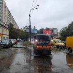 Коммунальные службы борются с последствиями непогоды в Одессе