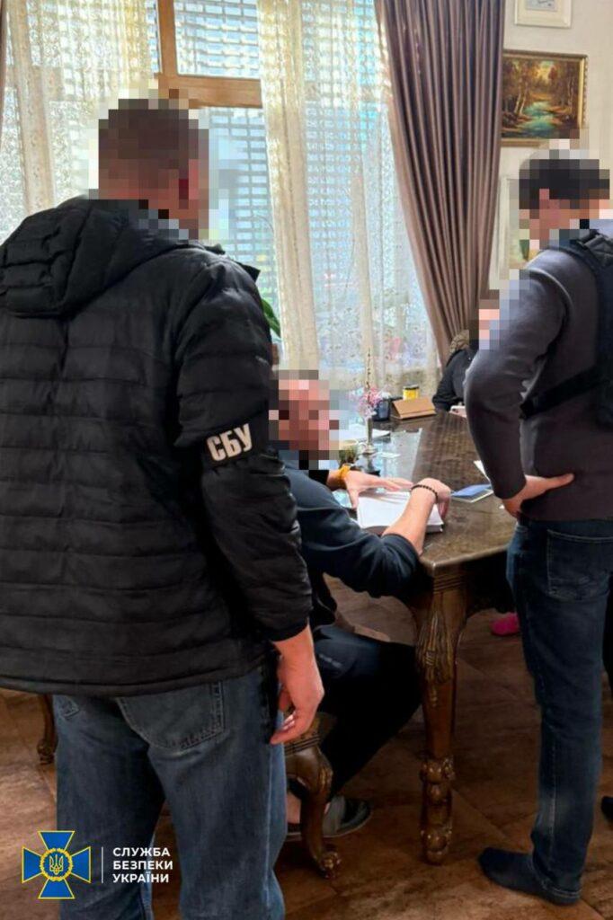 Привласнили 1,6 млн грн під час закупівель для ЗСУ: під підозрою посадовці Одеської міськради Присвоили 1,6 млн грн во время закупок для ВСУ: под подозрением должностные лица Одесского горсовета