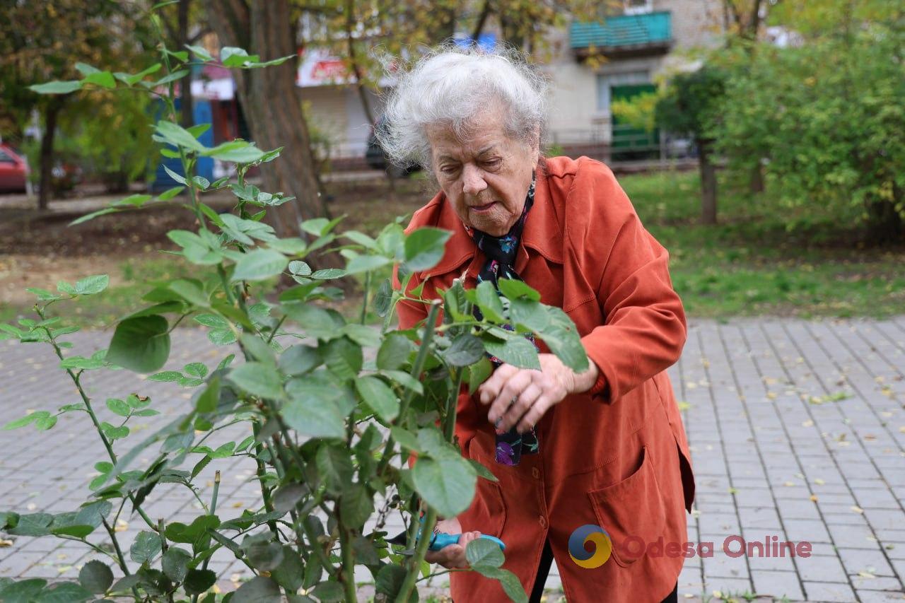 “Трояндова волонтерка” з Херсона: “Щодня дякую Богу, що жива і можу працювати”
