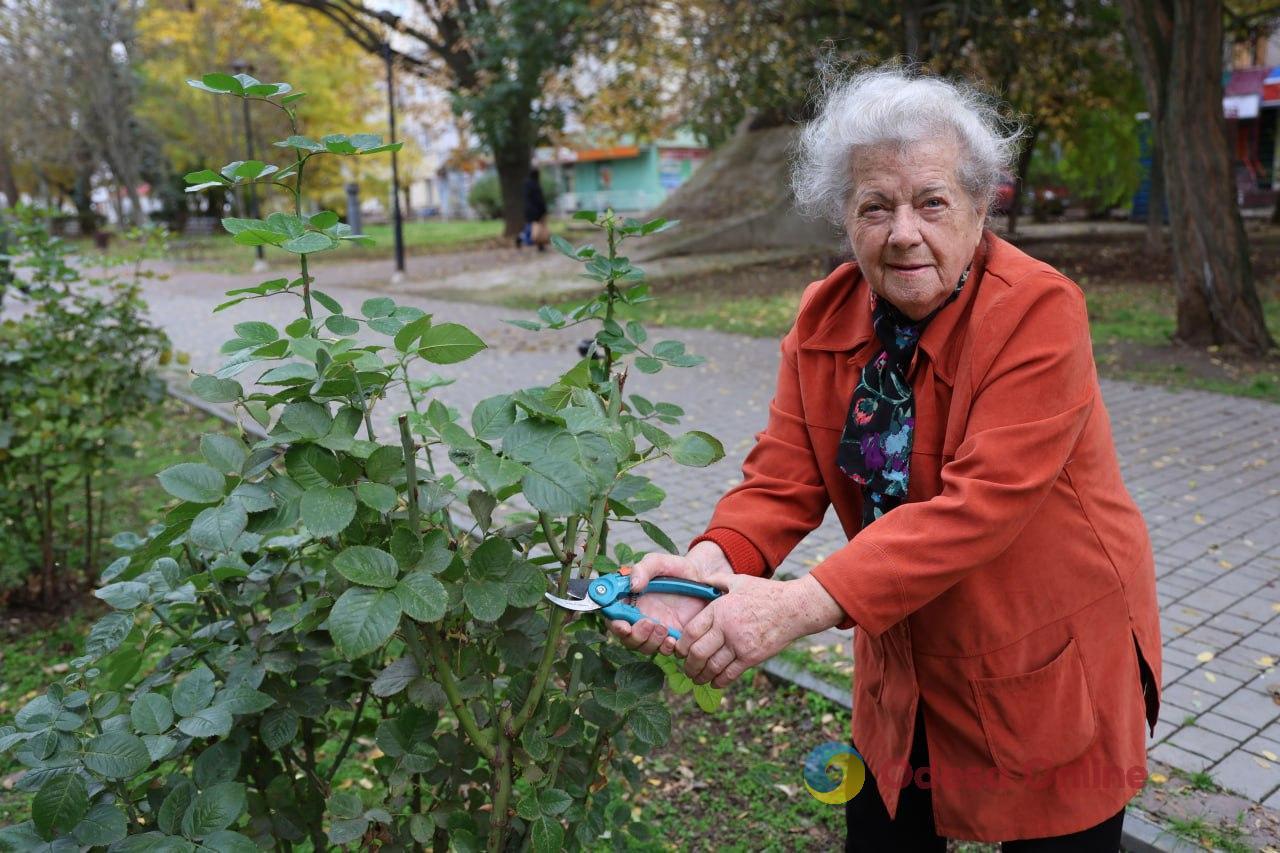 “Трояндова волонтерка” з Херсона: “Щодня дякую Богу, що жива і можу працювати”
