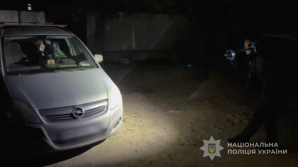 В Одеському районі чоловік незаконно позбавив волі 10-річного хлопчика