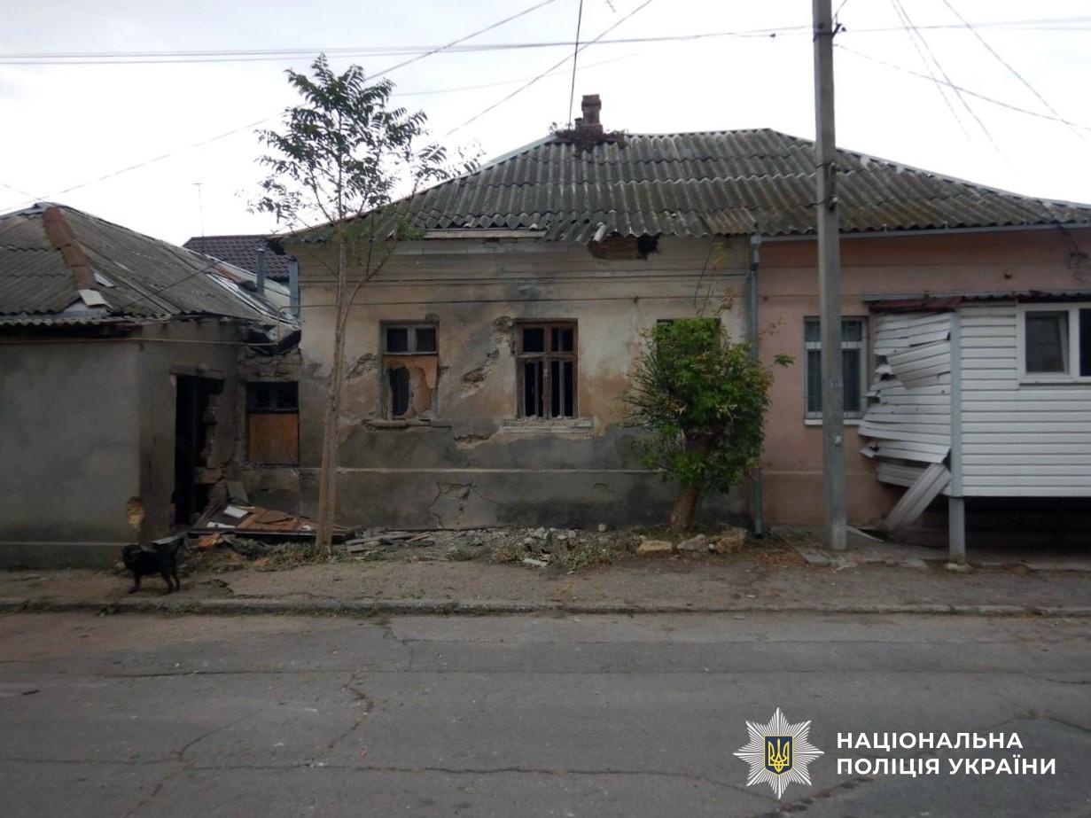 Серед постраждалих внаслідок російських атак по Херсонщині минулої доби — вагітна жінка для двоє неповнолітніх