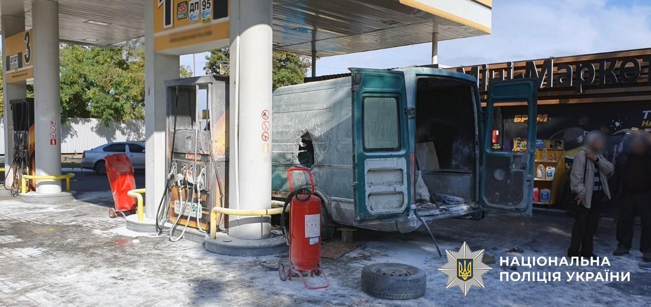 В Херсонской области из-за обстрелов рф погиб один человек, еще пятеро ранены В Херсонской области из-за обстрелов рф погиб один человек, еще пятеро ранены