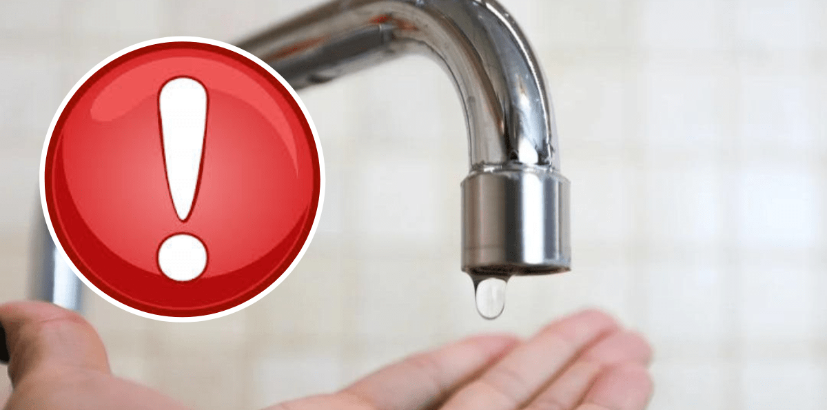 Мешканці одеської вулиці без води відучора Мешканці одеської вулиці без води відучора