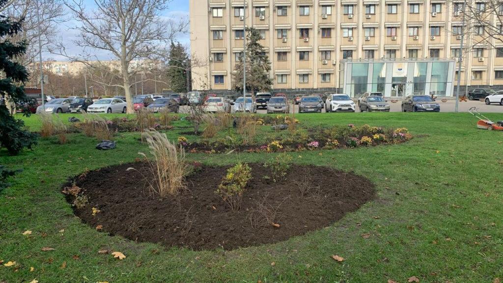 Квіткове серце в кольорах прапору прикрасить навесні один із парків Одеси