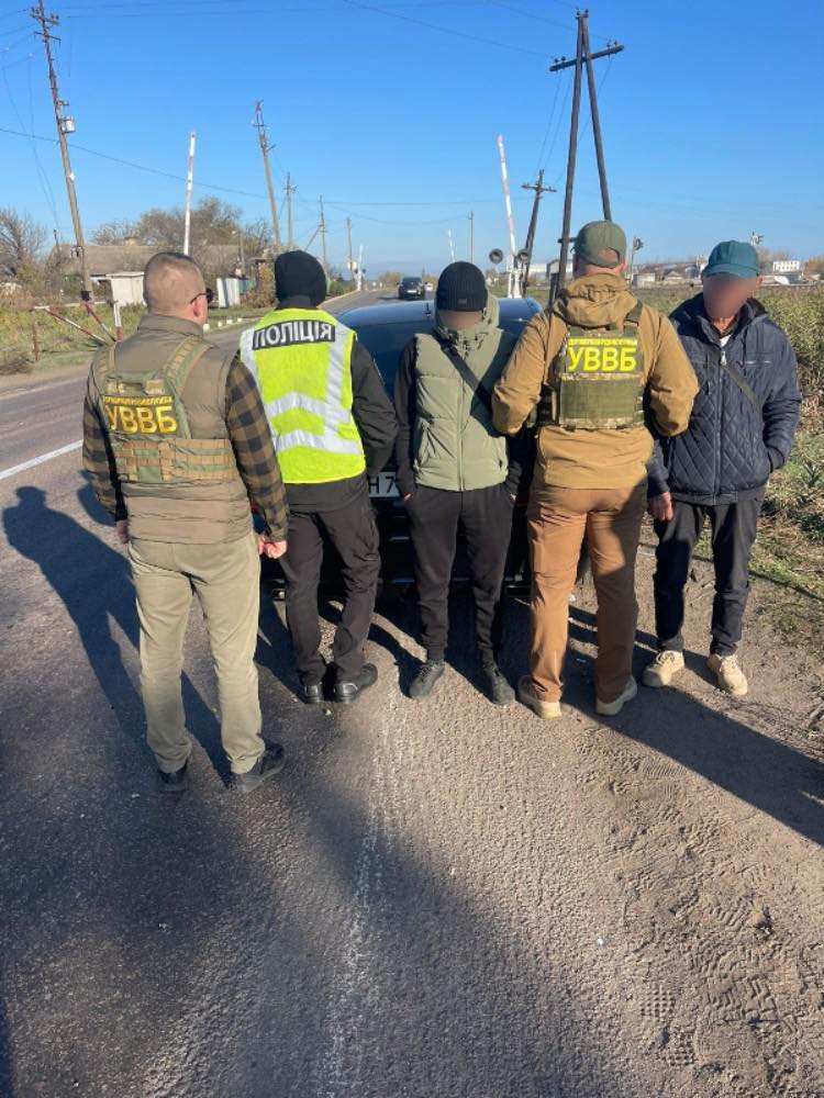 На Одещині ліквідували шлях незаконного переправлення чоловіків до Молдови На Одещині ліквідували шлях незаконного переправлення чоловіків до Молдови