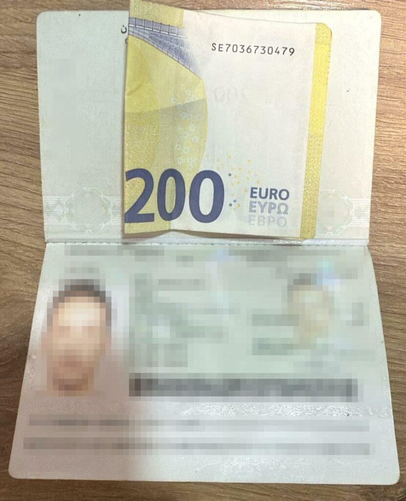 На Одещині іноземець намагався підкупити прикордонника, щоб потрапити в Україну На Одещині іноземець намагався підкупити прикордонника, щоб потрапити в Україну