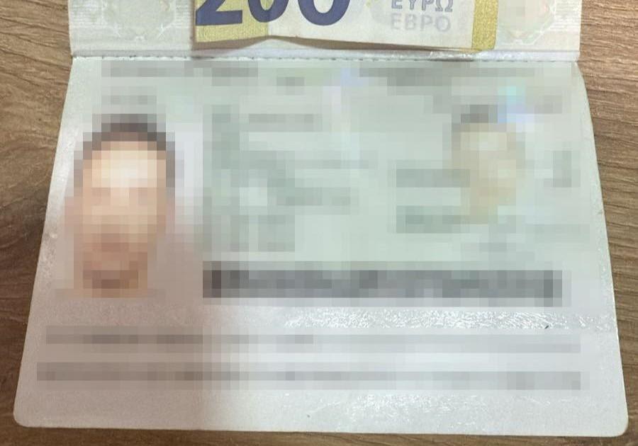 В Одесской области иностранец пытался подкупить пограничника, чтобы попасть в Украину В Одесской области иностранец пытался подкупить пограничника, чтобы попасть в Украину