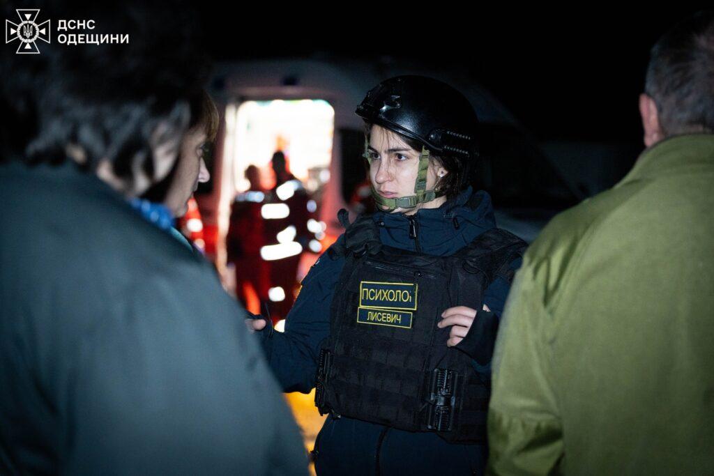 Ночная атака дронами по Одессе: повреждены дома, есть пострадавшие