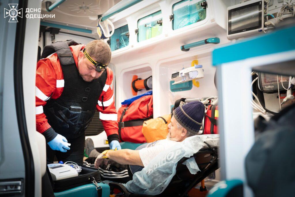 Ночная атака дронами по Одессе: повреждены дома, есть пострадавшие