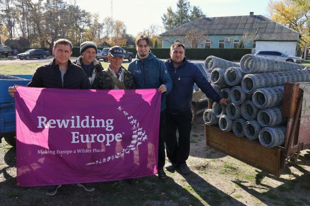 Жители Одесской области пытаются защитить свои сады от диких оленей и ланей