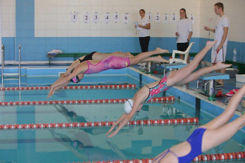 Спортсмени й військові об’єдналися на одеському турнірі з плавання