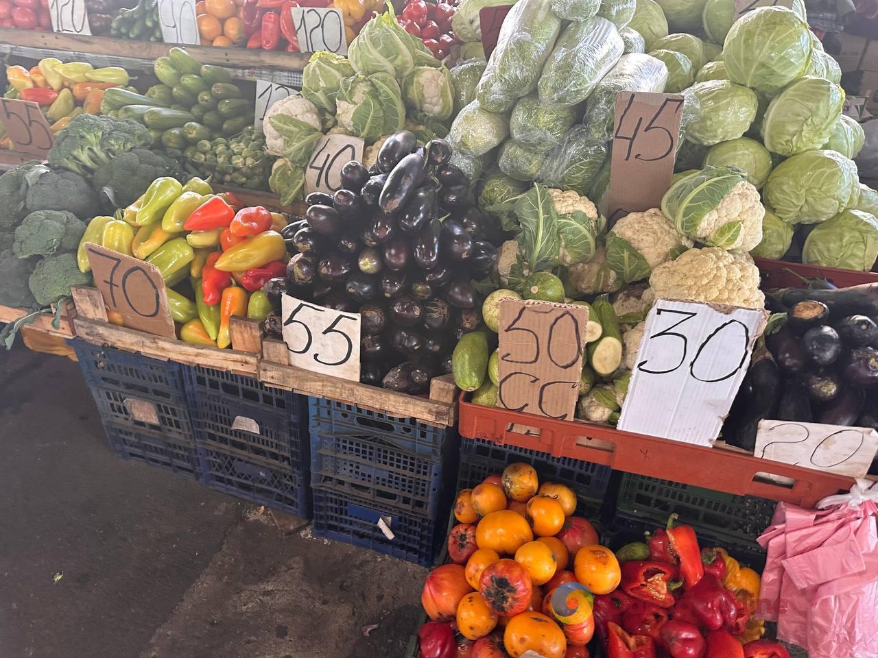 Тыква, цветная капуста и груша: субботние цены на одесском Привозе