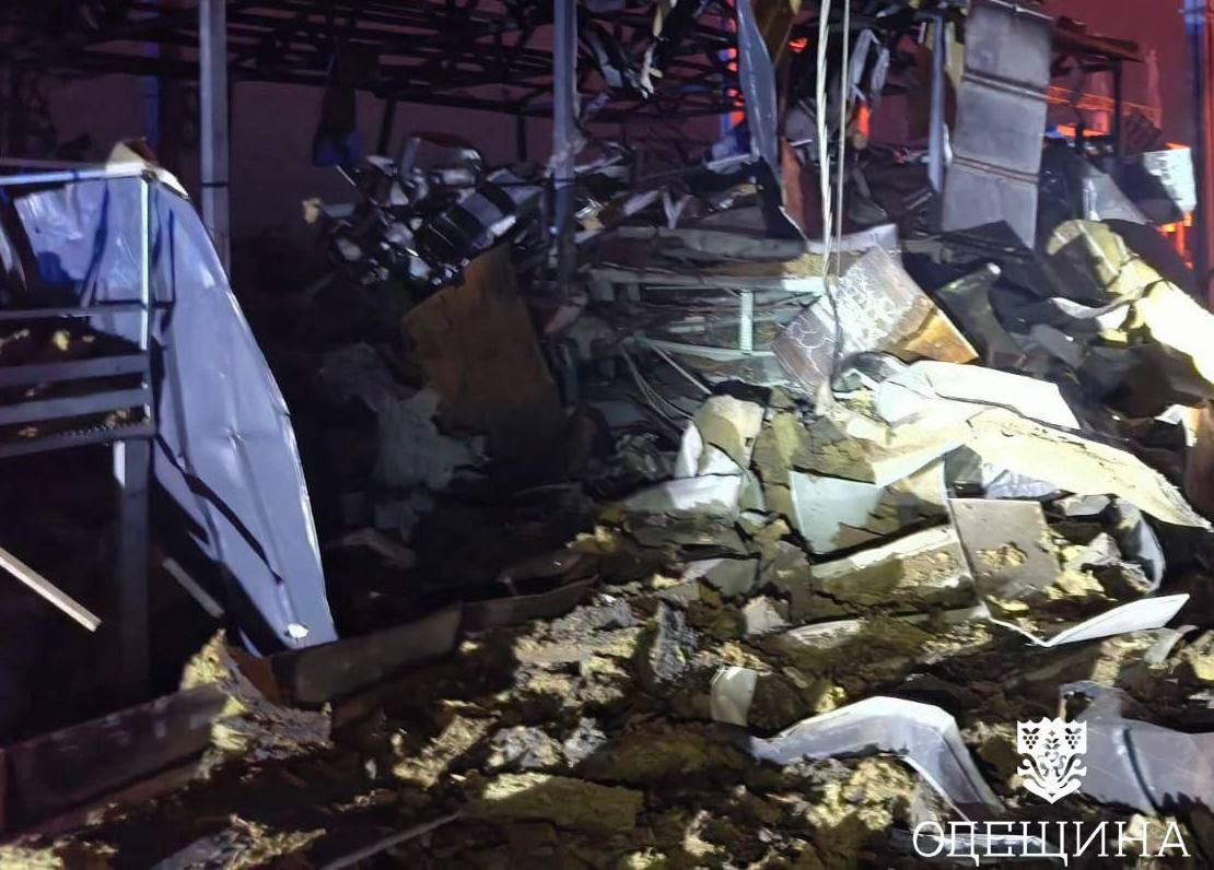 РФ масовано атакувала енергетичну та портову інфраструктуру Одеської області РФ масовано атакувала енергетичну та портову інфраструктуру Одеської області