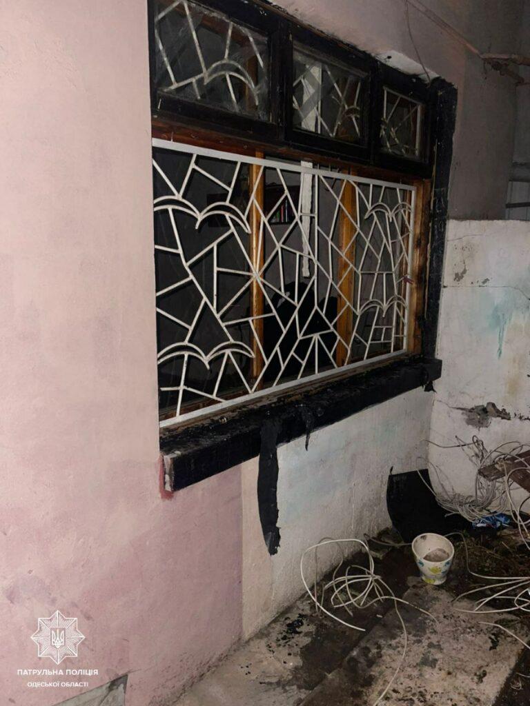 Підпалив чужий будинок: в Одесі затримали підозрюваного Поджёг чужой дом: в Одессе задержали подозреваемого