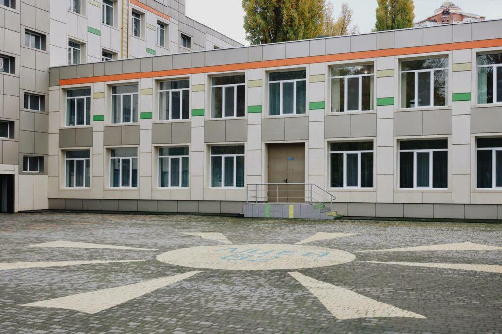 В Одесі облаштували укриття ще в одному освітньому закладі