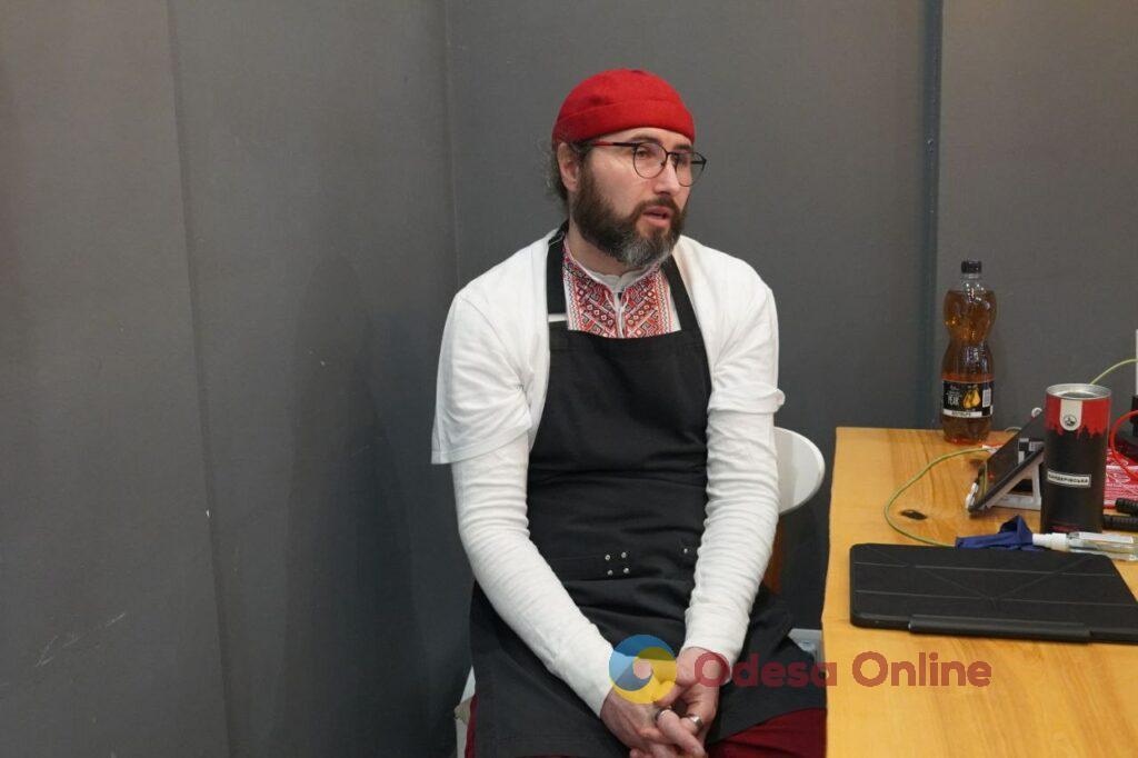 Щоденні обстріли, райони-привиди та занепад бізнесу: Херсон через три роки після визволення Щоденні обстріли, райони-привиди та занепад бізнесу: Херсон через три роки після визволення