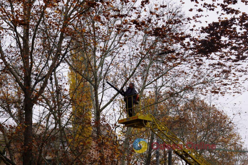 Щоденні обстріли, райони-привиди та занепад бізнесу: Херсон через три роки після визволення Щоденні обстріли, райони-привиди та занепад бізнесу: Херсон через три роки після визволення