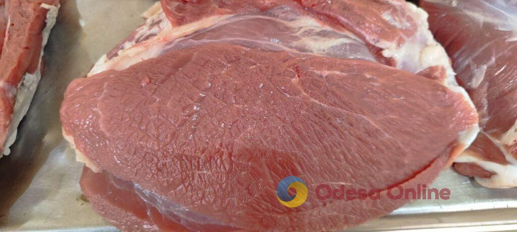 Хурма, сало та сметана: суботні ціни на одеському «Привозі» Хурма, сало та сметана: суботні ціни на одеському «Привозі»