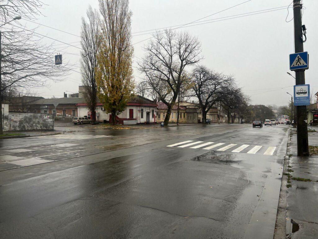 В Одесі оновили дорожню розмітку на восьми локаціях